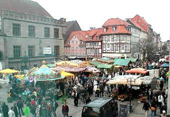 marktplatz1.JPG (27053 Byte)